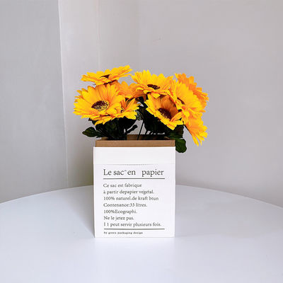 Custom Gift Packing Paper Bag Flower Packing Paper Bag Matte Capping