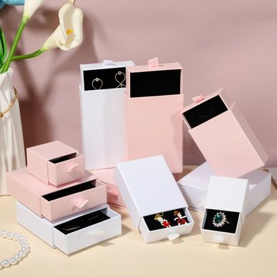 Oem Paper Jewelry Packaging Box Matt Lamination Biodegradable 2cm